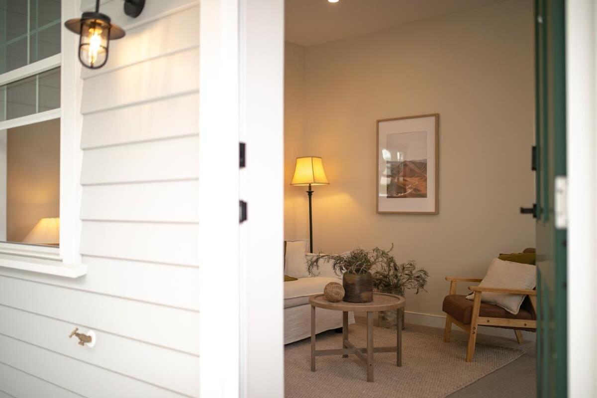 Parkside Heritage Retreat 3-Bedroom Terrace Charm Крайстчърч Екстериор снимка